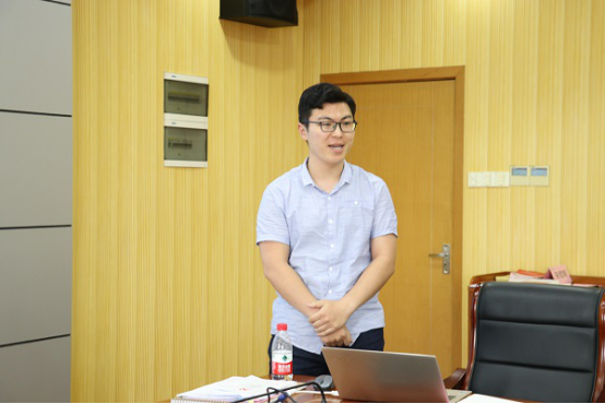 1561001320891102.png 成人漫画
春季学期基层党建工作研讨会暨第四次党支部书记例会召开647.png